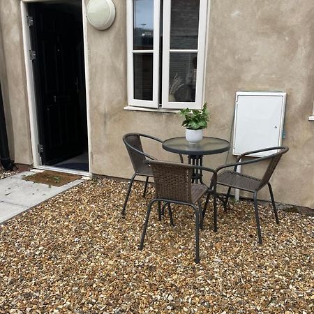 Cedar House - 2 Bed House With Free Parking In Town Centre! By Shortstays4U كينغز لين المظهر الخارجي الصورة
